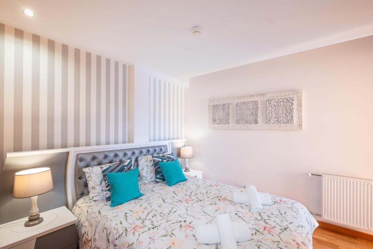 Funtastic Albufeira Marina 1B3B Apartment ภายนอก รูปภาพ