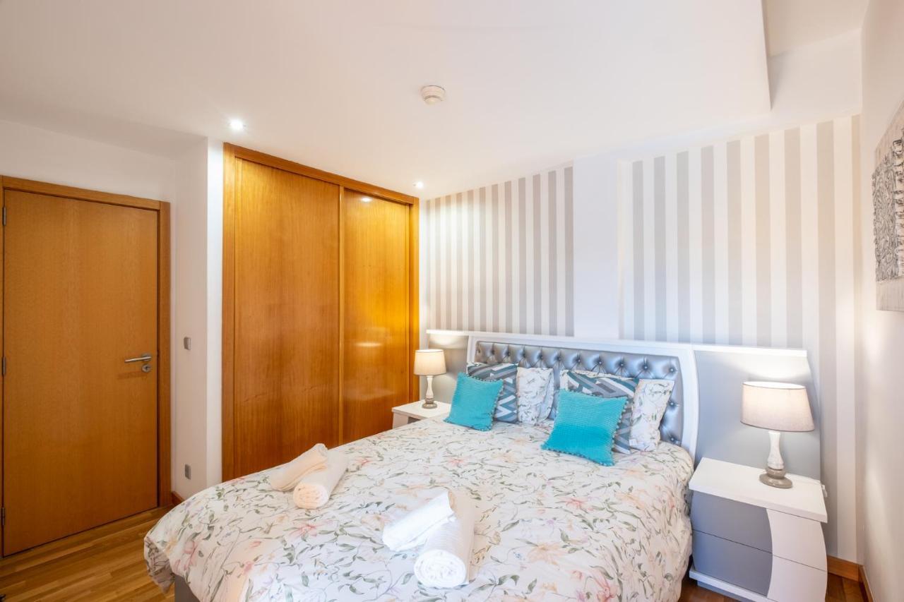 Funtastic Albufeira Marina 1B3B Apartment ภายนอก รูปภาพ